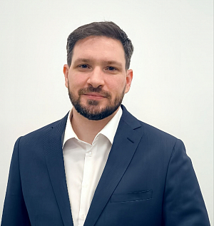 Дмитрий Кузнецов